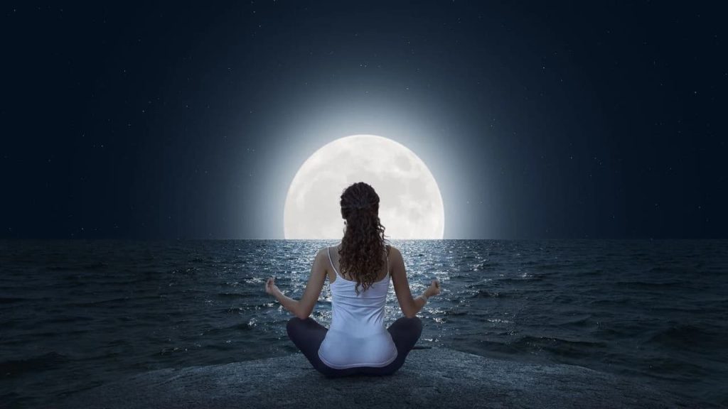 Yeni Ay Ritüeli Nedir, Nasıl Yapılır? 2026 Ritüel Rehberi